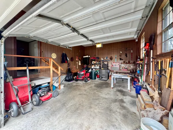 $349,900 | 1127 Dean Corvin Lane, Dayton, TN 37321
