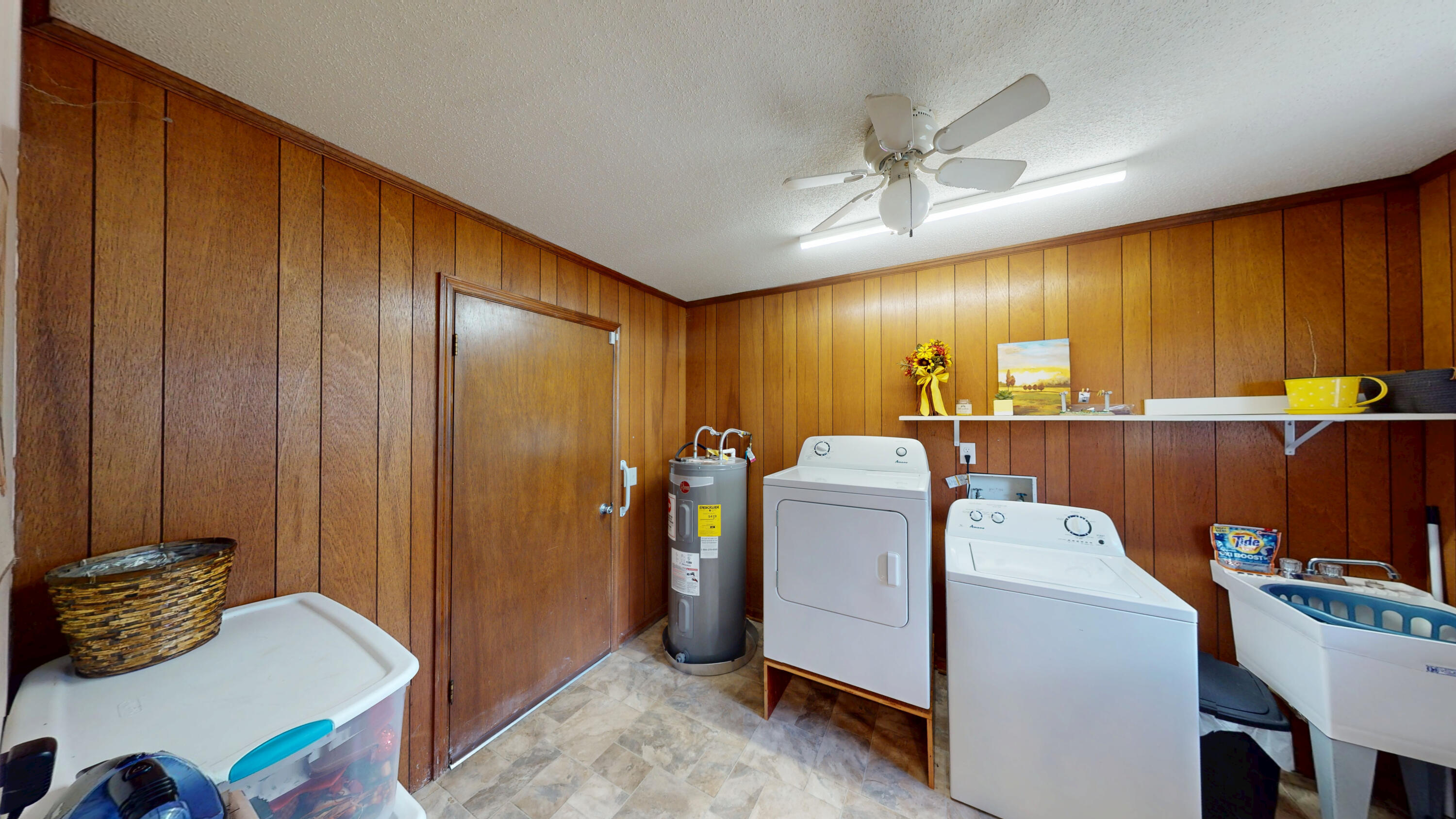1127 Dean Corvin Lane Dayton, TN 37321 - Photo 26 of 35 19- Laundry Room