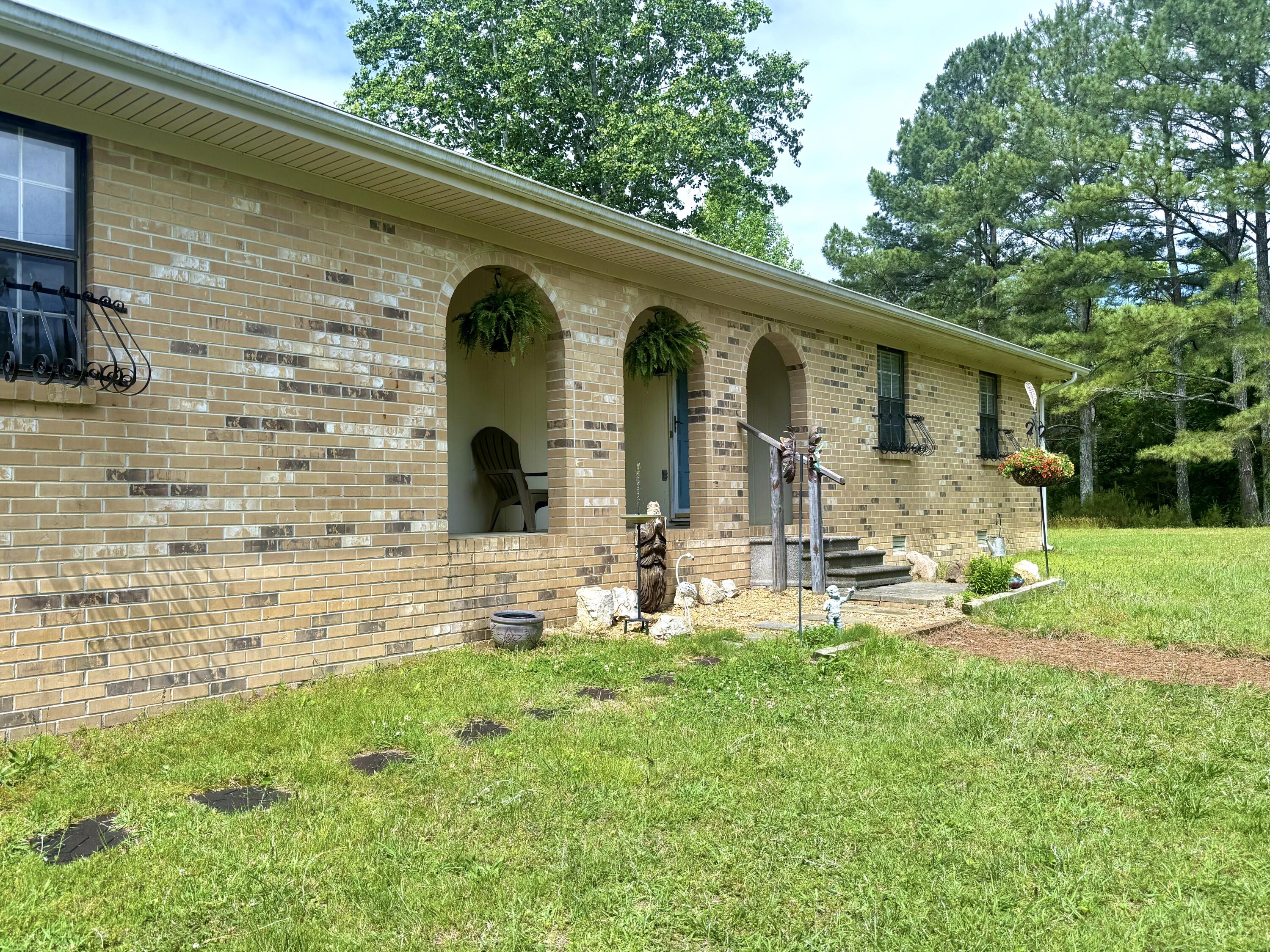 1127 Dean Corvin Lane Dayton, TN 37321 - Photo 3 of 35 IMG_1244