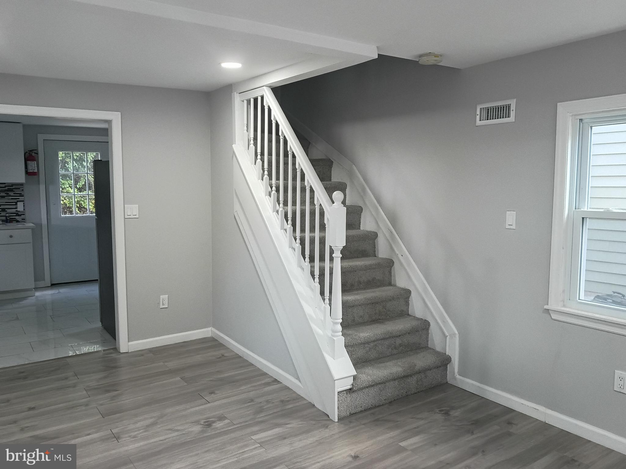69 Carpenter Street Salem, NJ 08079 - Photo 4 of 14