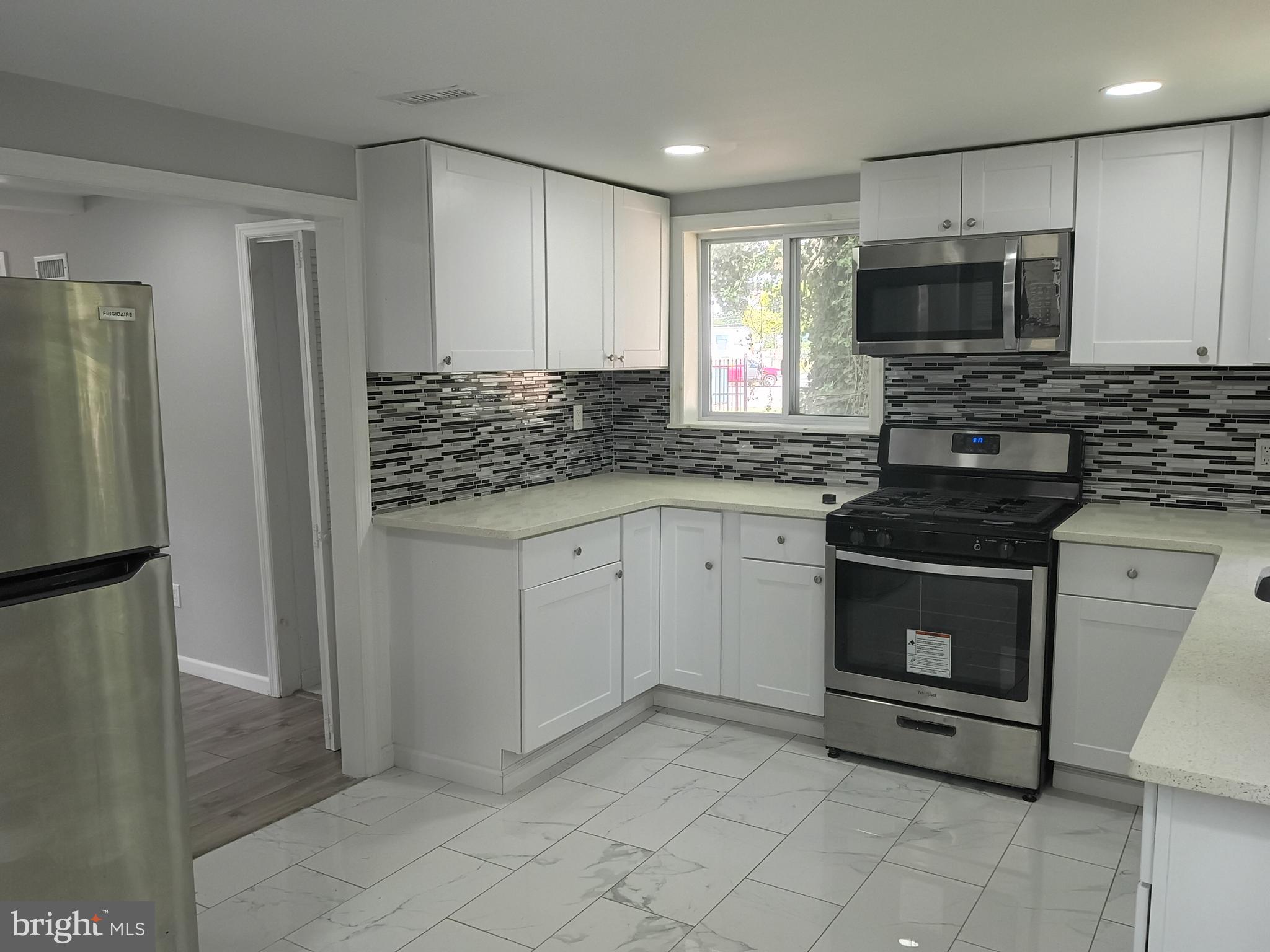 69 Carpenter Street Salem, NJ 08079 - Photo 8 of 14