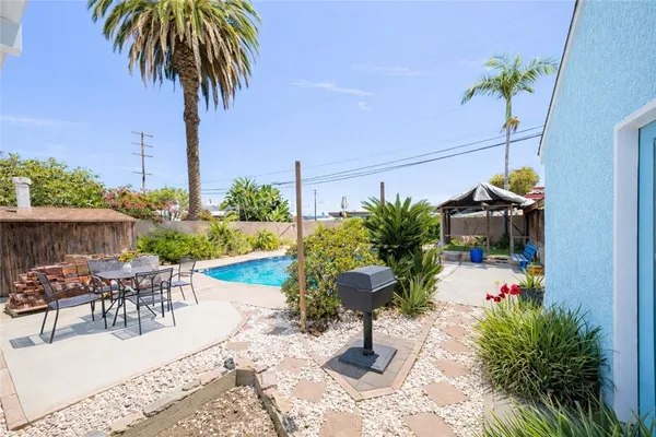 $1,289,000 | 12268 Samoline Avenue, Downey, CA 90242