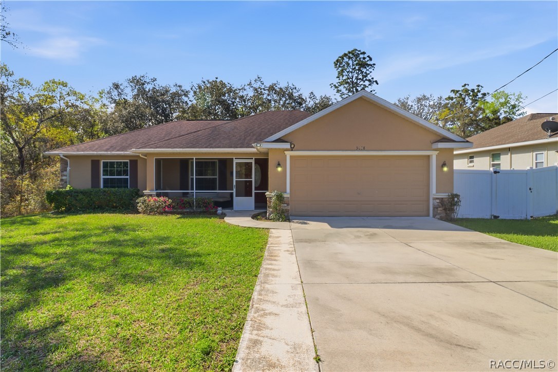 3038 East Rogers Inverness, FL 34453 - Photo 1 of 46