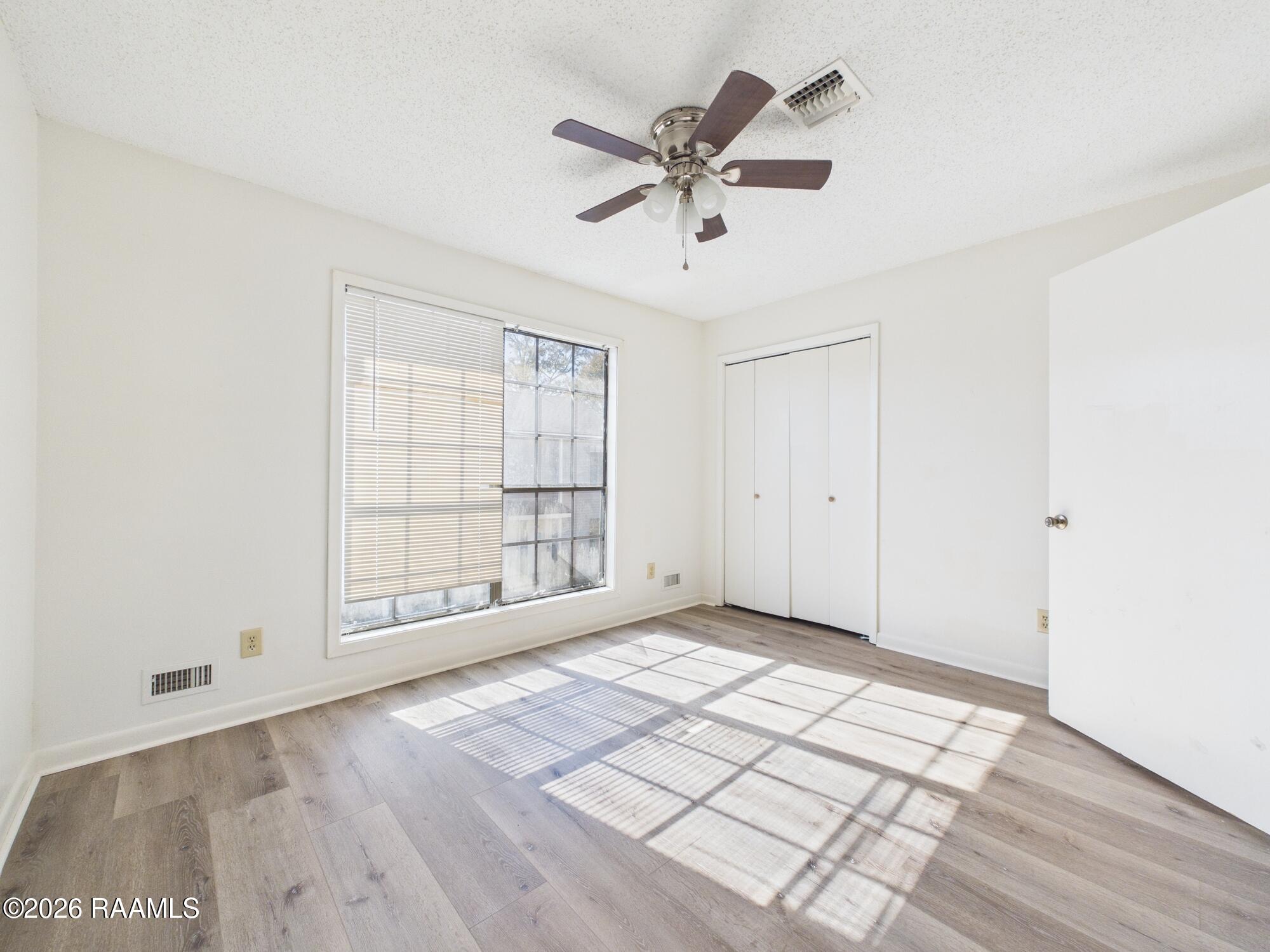 112 Country Lane, Unit 2 Lafayette, LA 70508 - Photo 12 of 21 CAM06261G6-PR0015-STILL005