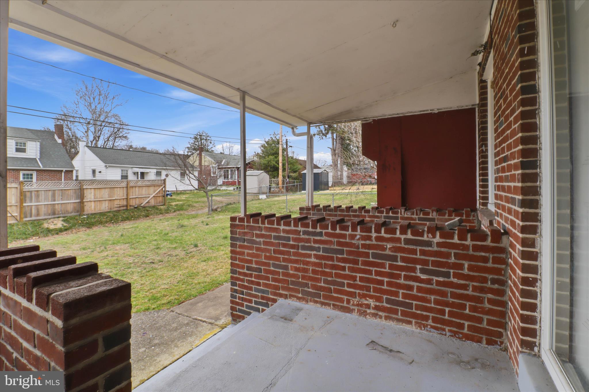 931 Rolridge Avenue Lancaster, PA 17603 - Photo 40 of 52 a view of a patio with a table and chairs and potted plants