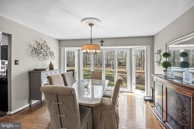 $689,900 | 26 Glen Lake Drive, Medford, NJ 08055