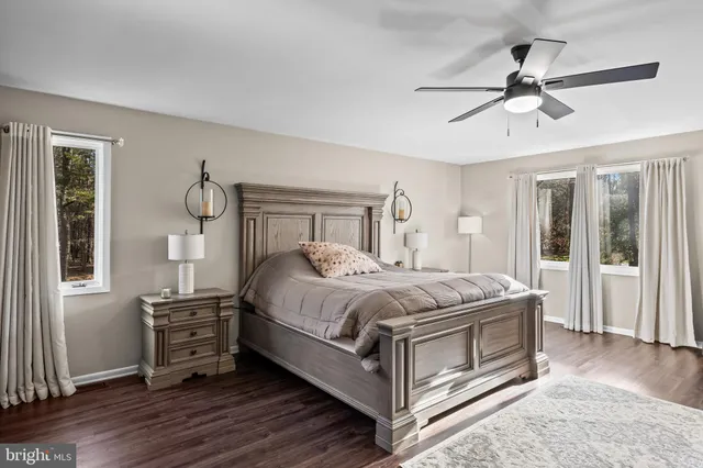 $689,900 | 26 Glen Lake Drive, Medford, NJ 08055