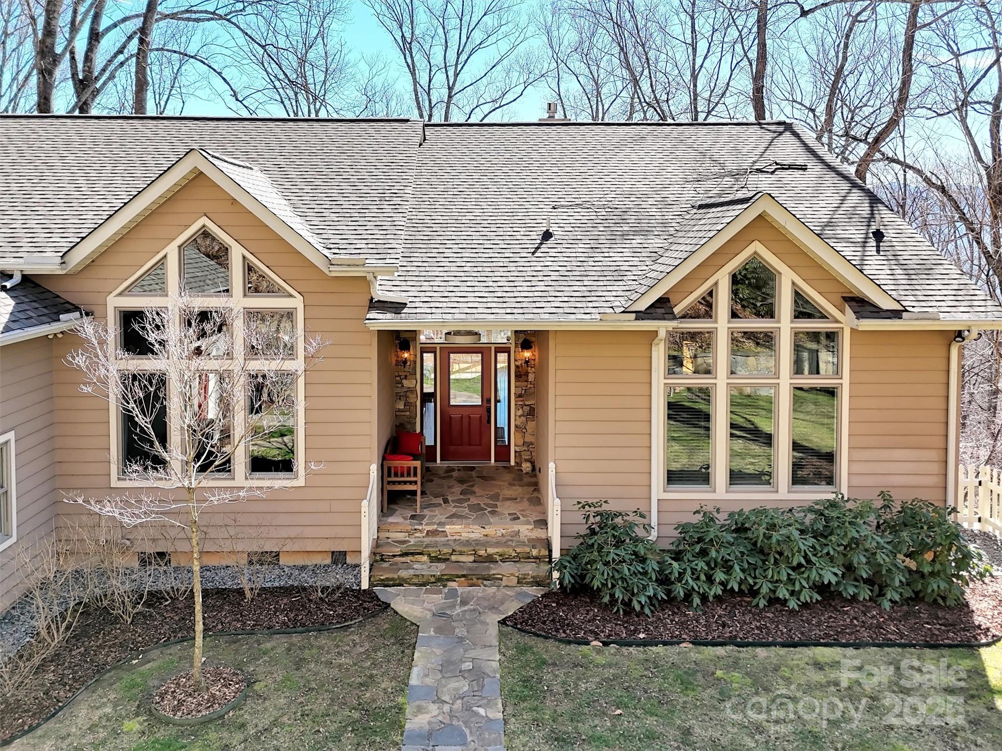 185 High Ridge Road Waynesville, NC 28786 - Photo 3 of 48 Gallery Image 3