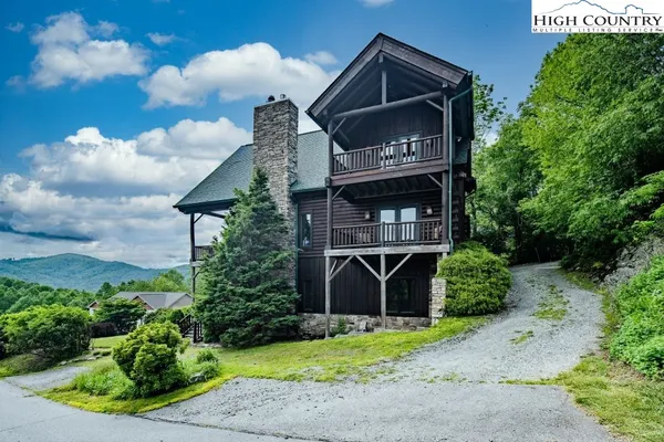 $950,000 | 937 Alpine Drive, Seven Devils, NC 28604