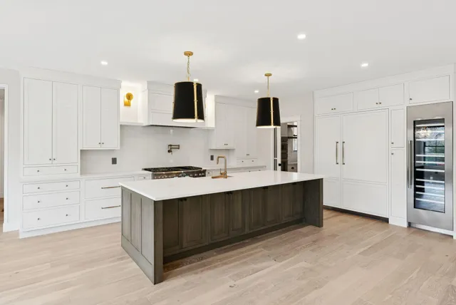 $3,197,000 | 7 Christensen Lane, Kennebunk, ME 04043