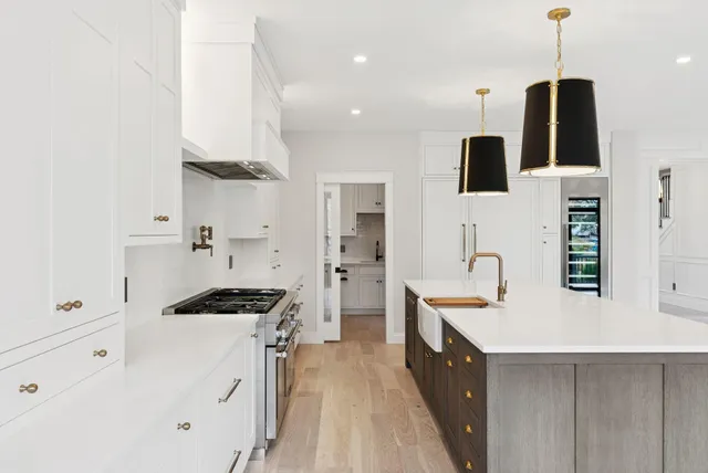 $3,197,000 | 7 Christensen Lane, Kennebunk, ME 04043