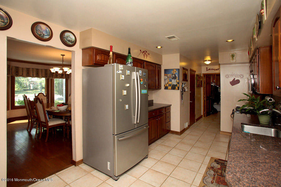 61 Chelsea Road Jackson, NJ 08527 - Photo 14 of 30 IMG_0017