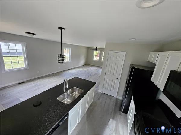 $246,900 | 408 Tavern Street, Blackstone, VA 23824
