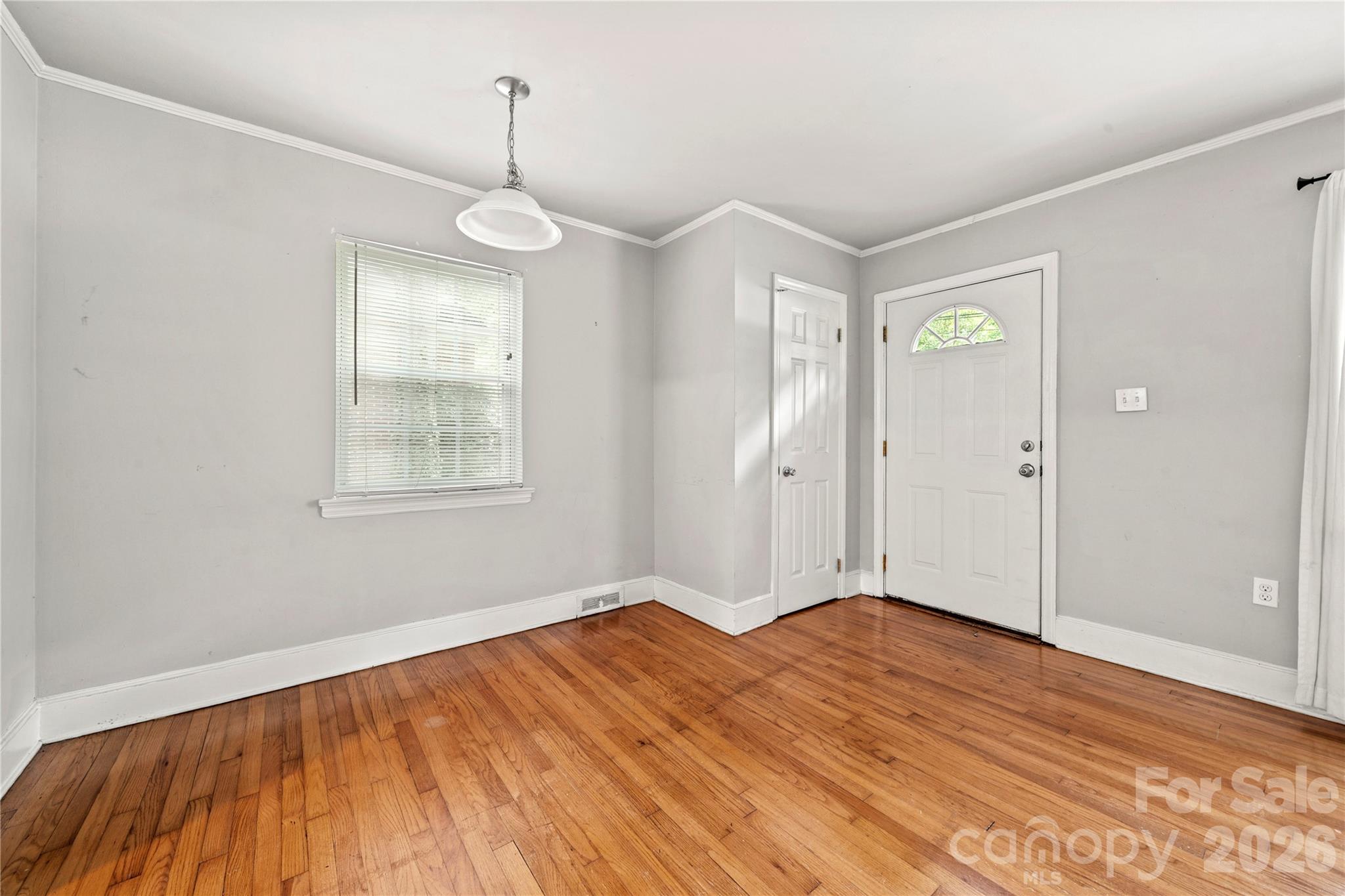 5027 Erickson Road Charlotte, NC 28205 - Photo 8 of 26 Gallery Image 8