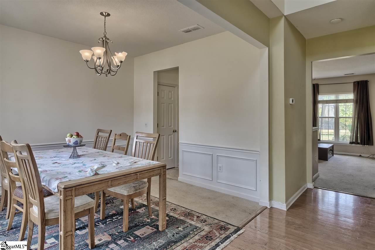 120 Innisbrook Lane Simpsonville, SC 29681 - Photo 2 of 34 Gallery Image 2