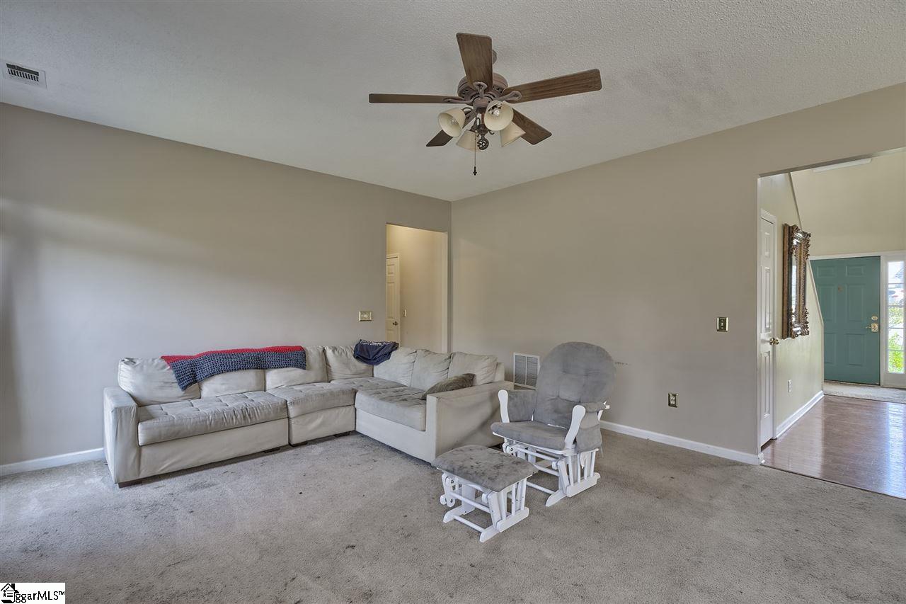 120 Innisbrook Lane Simpsonville, SC 29681 - Photo 30 of 34 Gallery Image 30