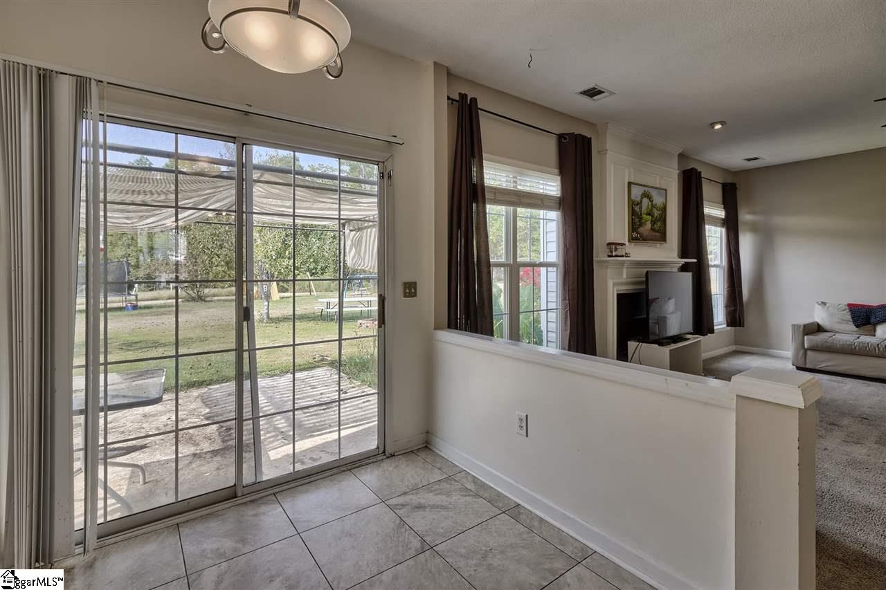 120 Innisbrook Lane Simpsonville, SC 29681 - Photo 10 of 34 Gallery Image 10