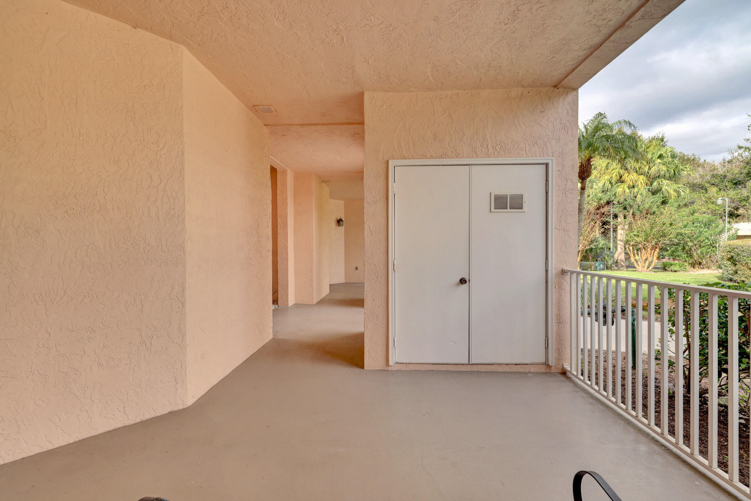 9813 Perfect Drive, Unit B Port St. Lucie, FL 34986 - Photo 25 of 44 07_632a3011_2_3_4_5