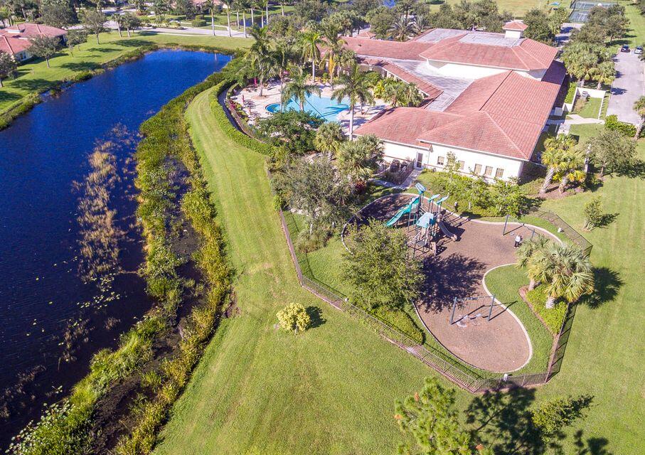 9813 Perfect Drive, Unit B Port St. Lucie, FL 34986 - Photo 39 of 44 20190216162120606556000000-o