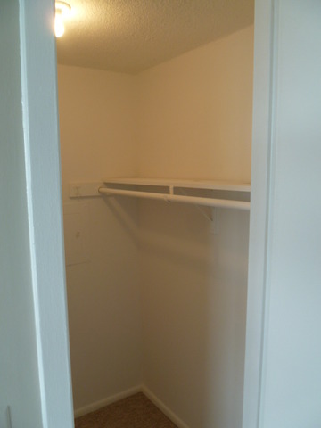 3110 North Sheridan Road, Unit 1508 Chicago, IL 60657 - Photo 8 of 9