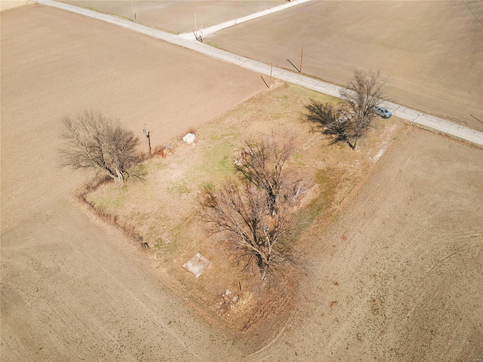 7210 Portage Road Portage Des Sioux, MO 63373 - Photo 3 of 14