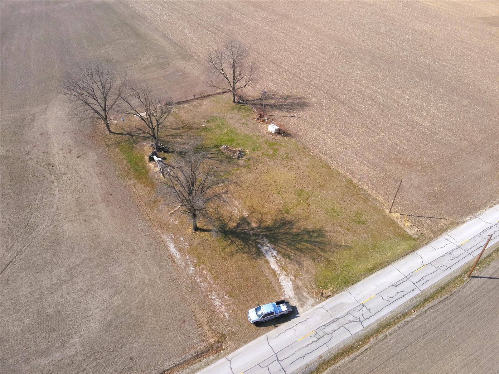 7210 Portage Road Portage Des Sioux, MO 63373 - Photo 8 of 14