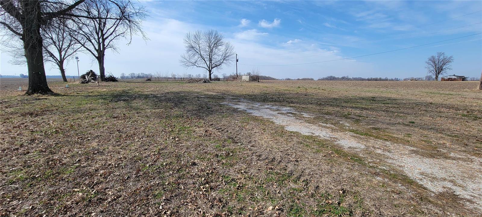 7210 Portage Road Portage Des Sioux, MO 63373 - Photo 9 of 14