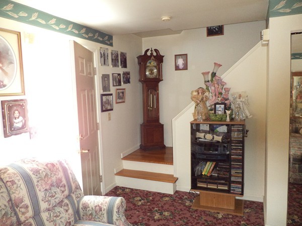 36 Pickering Street Fall River, MA 02720 - Photo 14 of 30