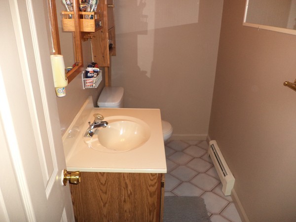 36 Pickering Street Fall River, MA 02720 - Photo 10 of 30