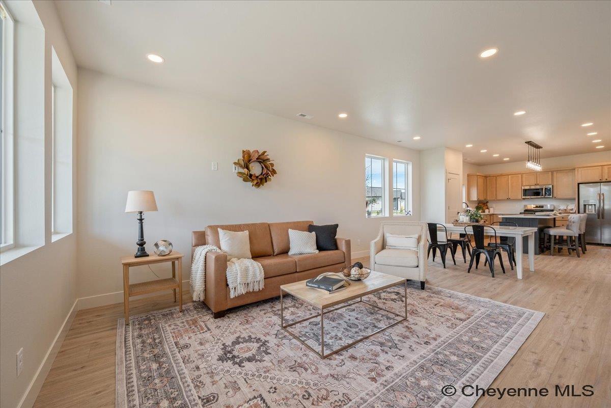 1421 Open Range Road Cheyenne, WY 82007 - Photo 4 of 31 Gallery Image 4