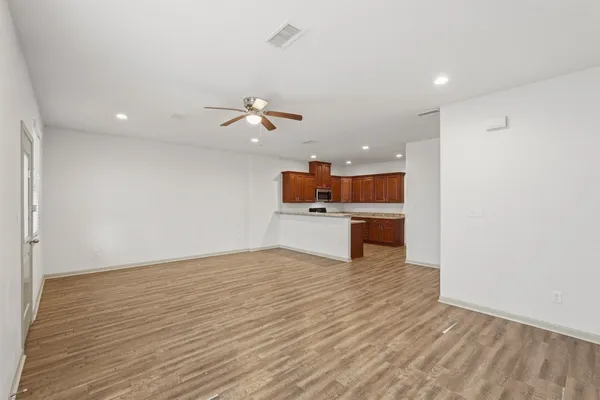 $1,545 | 630-634 Magnolia Bend, New Caney, TX 77357