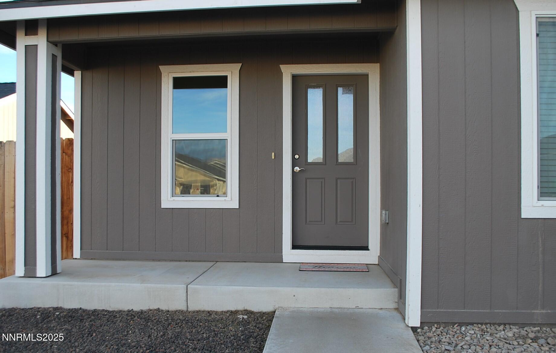 4539 Rutledge Street Fernley, NV 89408 - Photo 4 of 43 DSC_3448