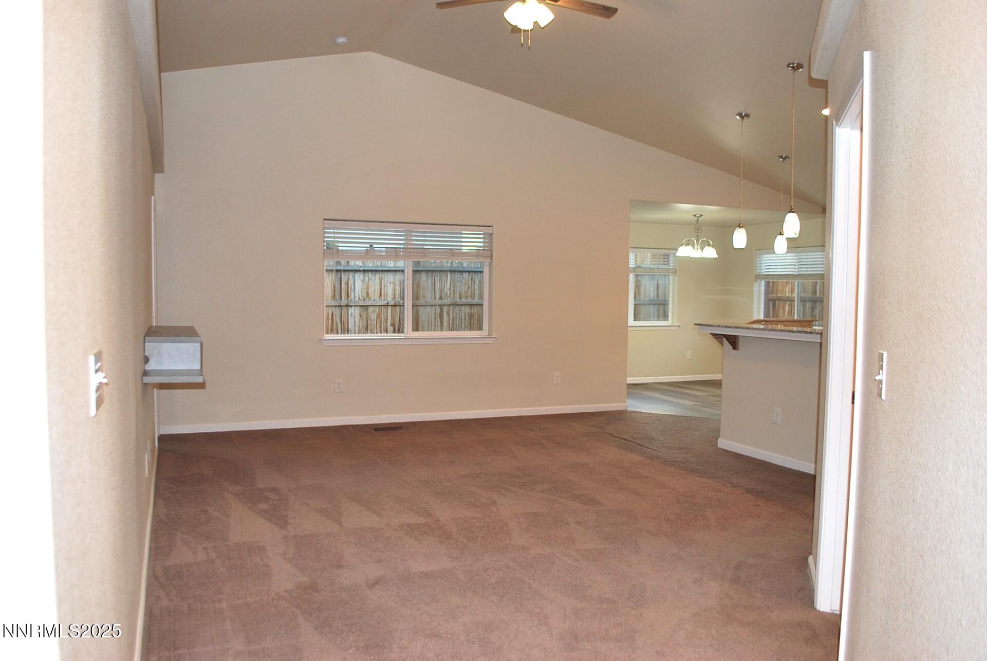 4539 Rutledge Street Fernley, NV 89408 - Photo 8 of 43 DSC_3491