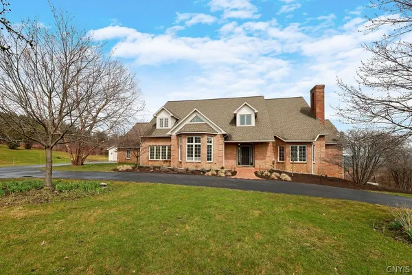 $1,125,000 | 7603 Windsbury Circle, Pompey, NY 13104