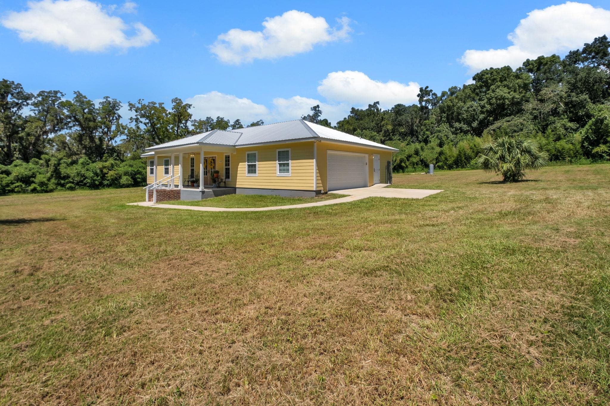 525 Devane Road Monticello, FL 32344 - Photo 11 of 48