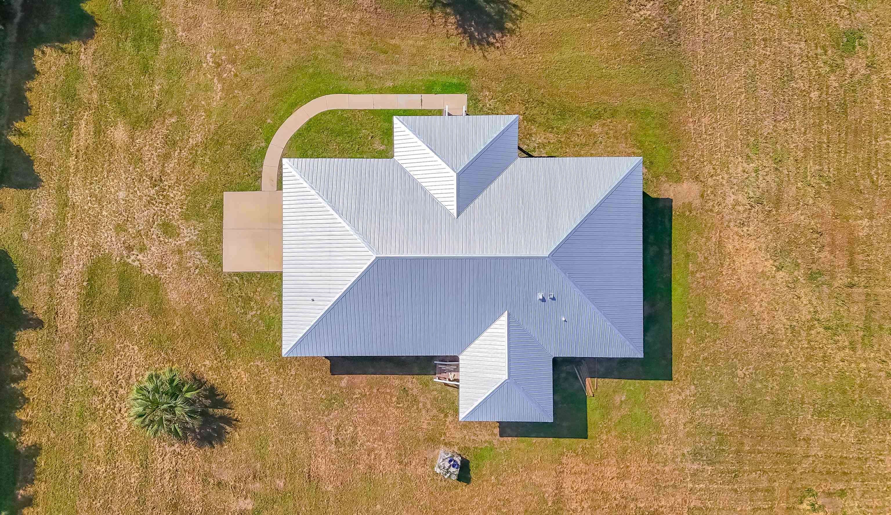 525 Devane Road Monticello, FL 32344 - Photo 5 of 48