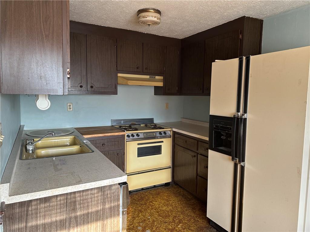 153 Hunting Creek Road Canonsburg, PA 15317 - Photo 4 of 12