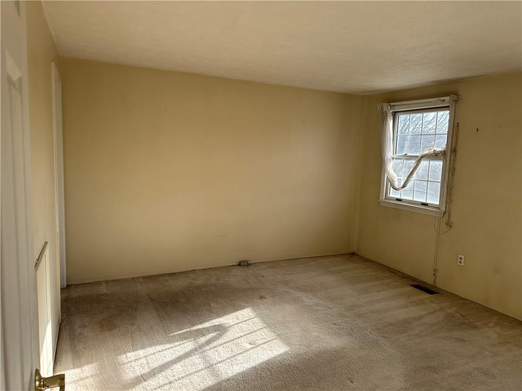 153 Hunting Creek Road Canonsburg, PA 15317 - Photo 6 of 12