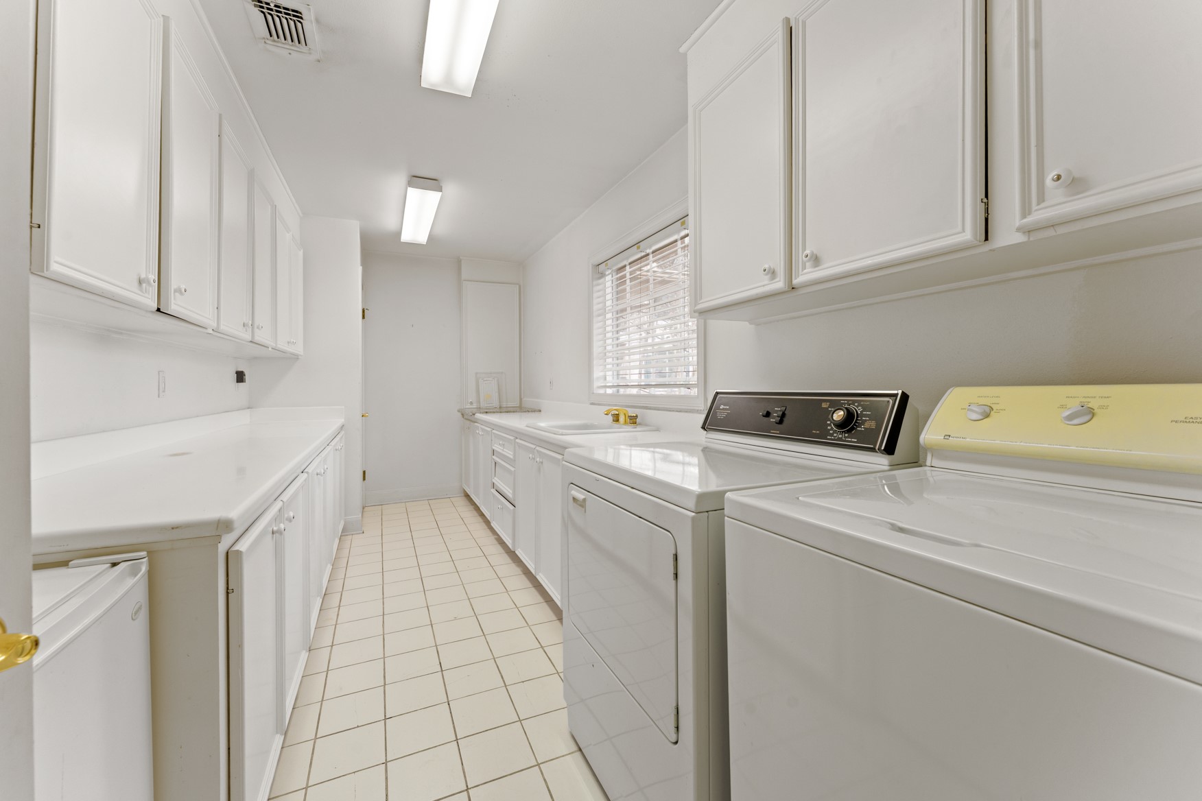 5135 Edloe Street Houston, TX 77005 - Photo 34 of 40