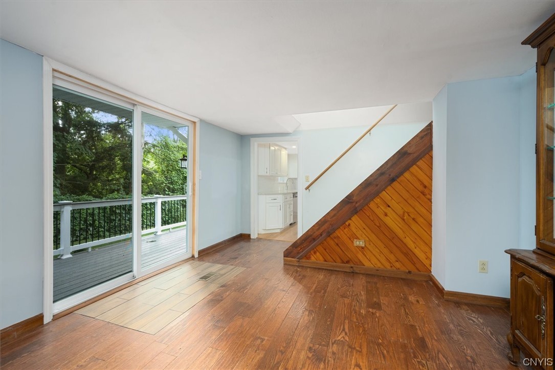 3164 Fountain Street Kirkland, NY 13323 - Photo 11 of 50 2nd Foyer