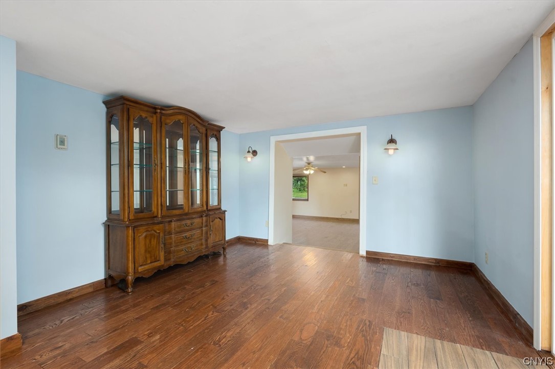 3164 Fountain Street Kirkland, NY 13323 - Photo 12 of 50 2nd Foyer