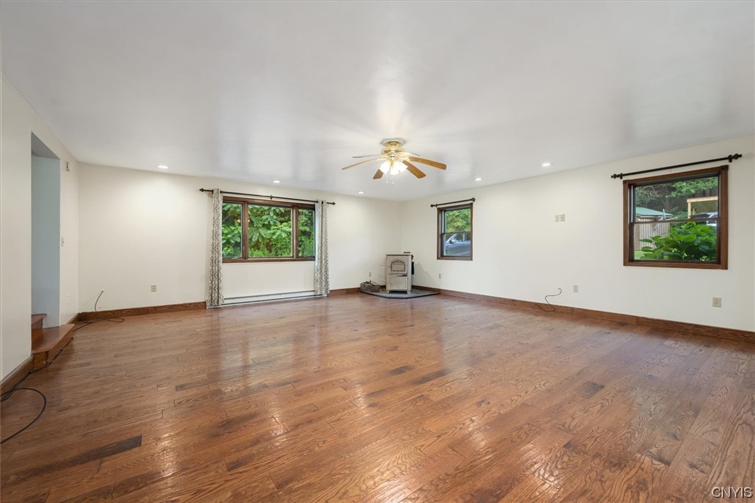 3164 Fountain Street Kirkland, NY 13323 - Photo 9 of 50 Living Room