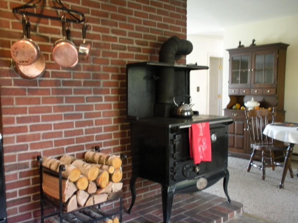248 Wolfe's Neck Road Freeport, ME 04032 - Photo 6 of 34 Photo
