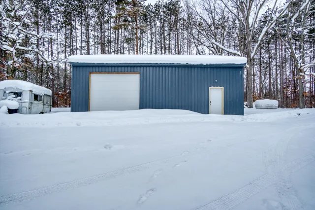 $370,000 | 1518 East Wilke Road, Rothbury, MI 49452