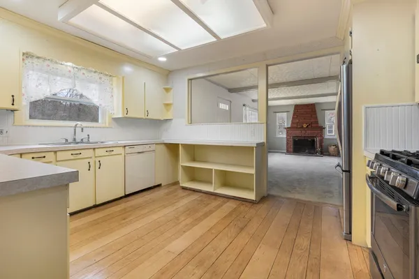 $399,900 | 39 Rolfe Street, Concord, NH 03303