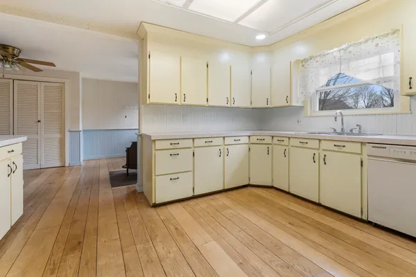 $399,900 | 39 Rolfe Street, Concord, NH 03303