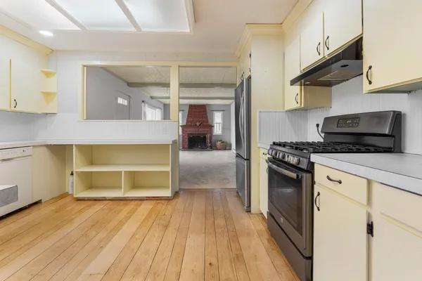 $399,900 | 39 Rolfe Street, Concord, NH 03303