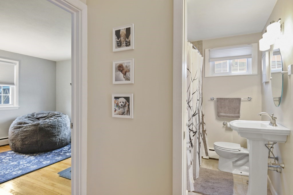 10 Austin Court, Unit D Saugus, MA 01906 - Photo 12 of 26
