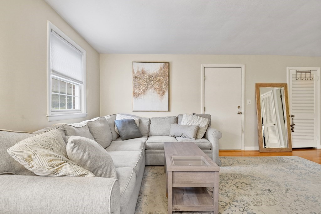10 Austin Court, Unit D Saugus, MA 01906 - Photo 6 of 26