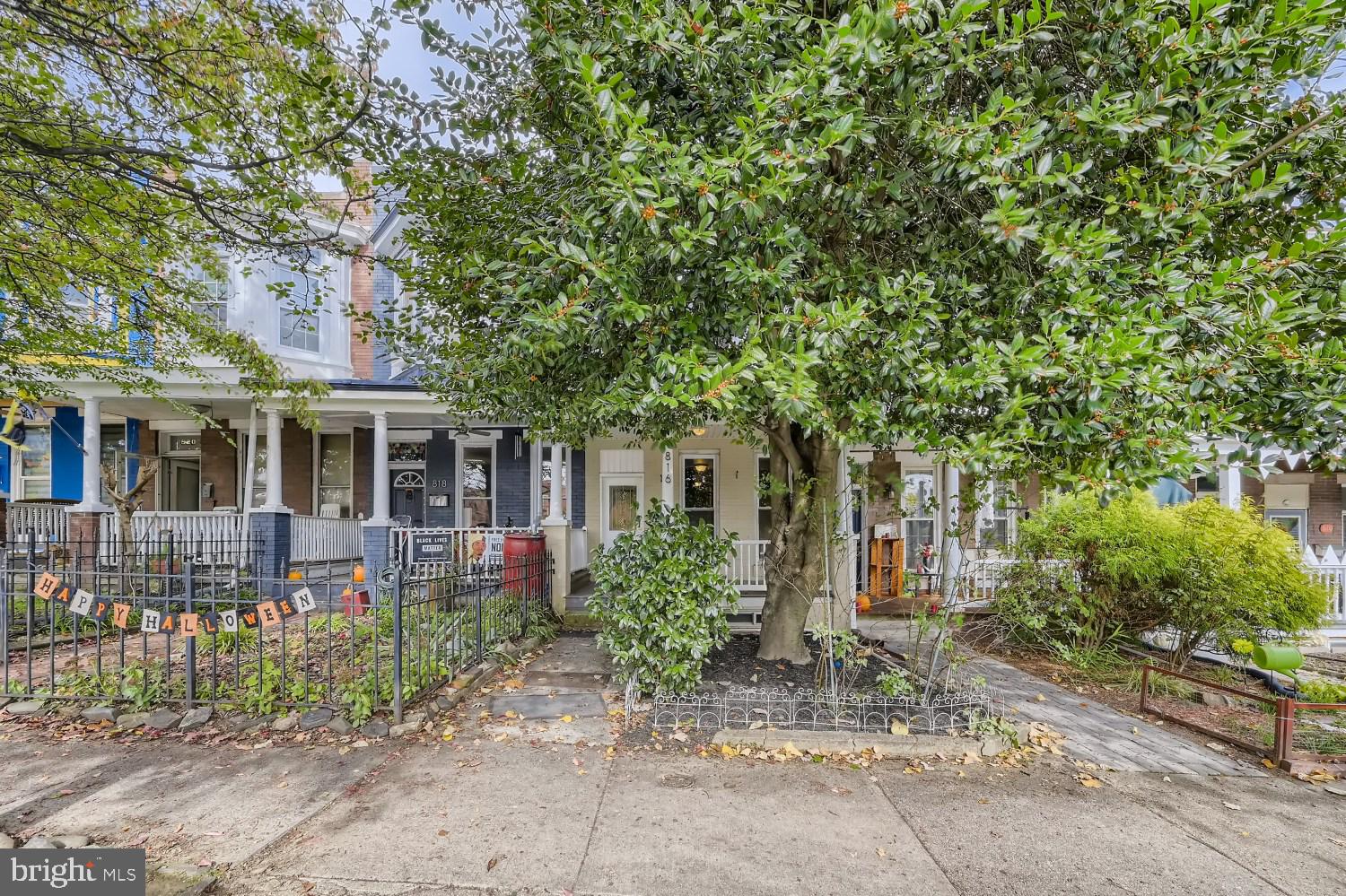 816 West 37th Street Baltimore, MD 21211 - Photo 2 of 33